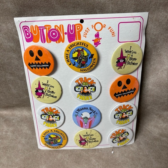 Lot (12) Vintage 90’s Halloween Pin Buttons - Picture 2 of 5